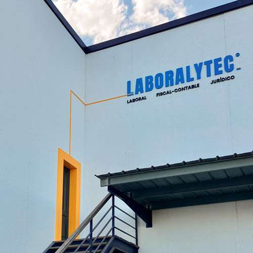 Sede y oficinas de Laboralytec, asesoría en Almería